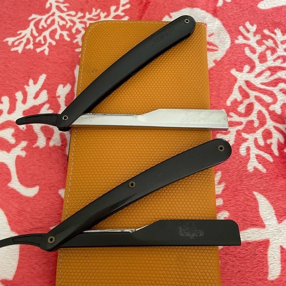 Professional Straight Razors,Preowned, - Picture 2 of 5